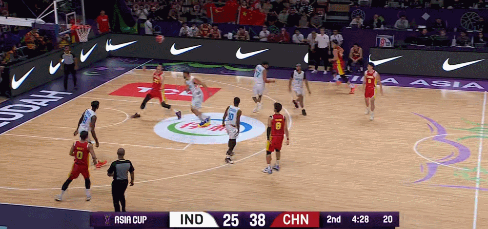 开云注册入口-实在高效！胡金秋＆王俊杰半场保持100%命中率分别砍下11分＆8分