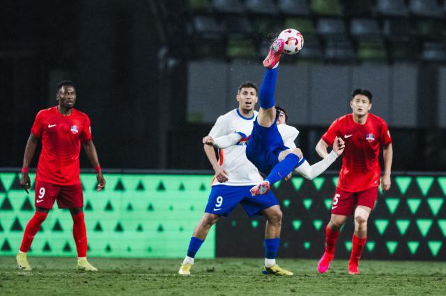 开云-【中超】让三追四卡扎尔绝杀 泰山客场4比3十人梅州